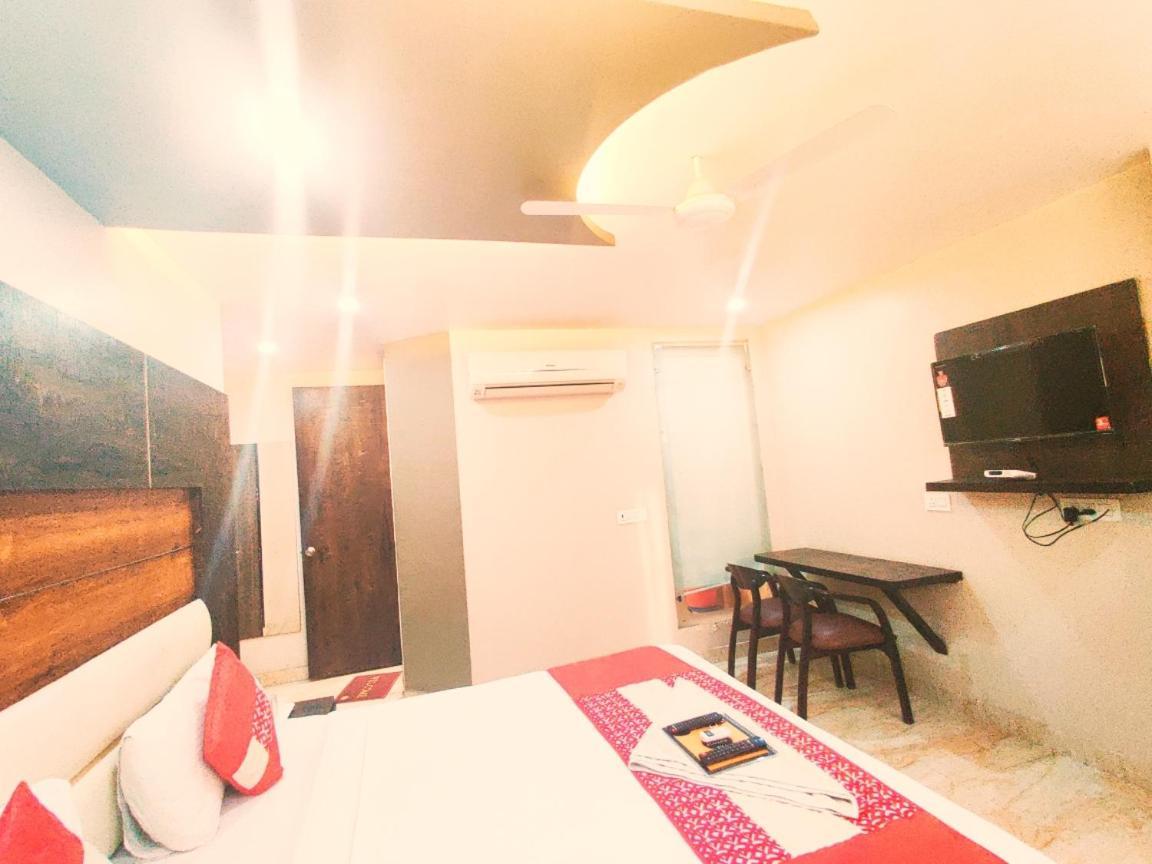 Hotel Amour By Rpi New Delhi Exterior foto